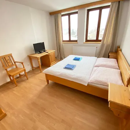 Hotel Zlaty Chlum