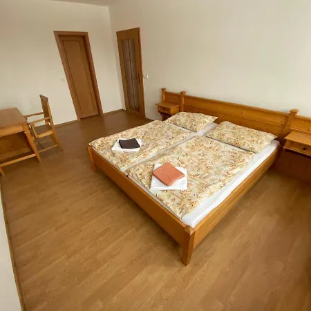 Otel Zlaty Chlum Česká Ves