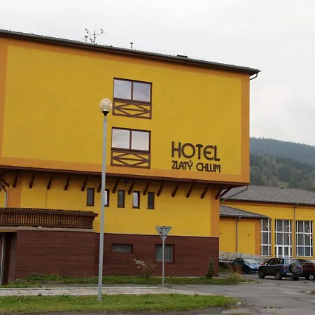 Zlaty Chlum فندق