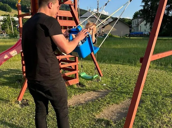Zlaty Chlum فندق 3*